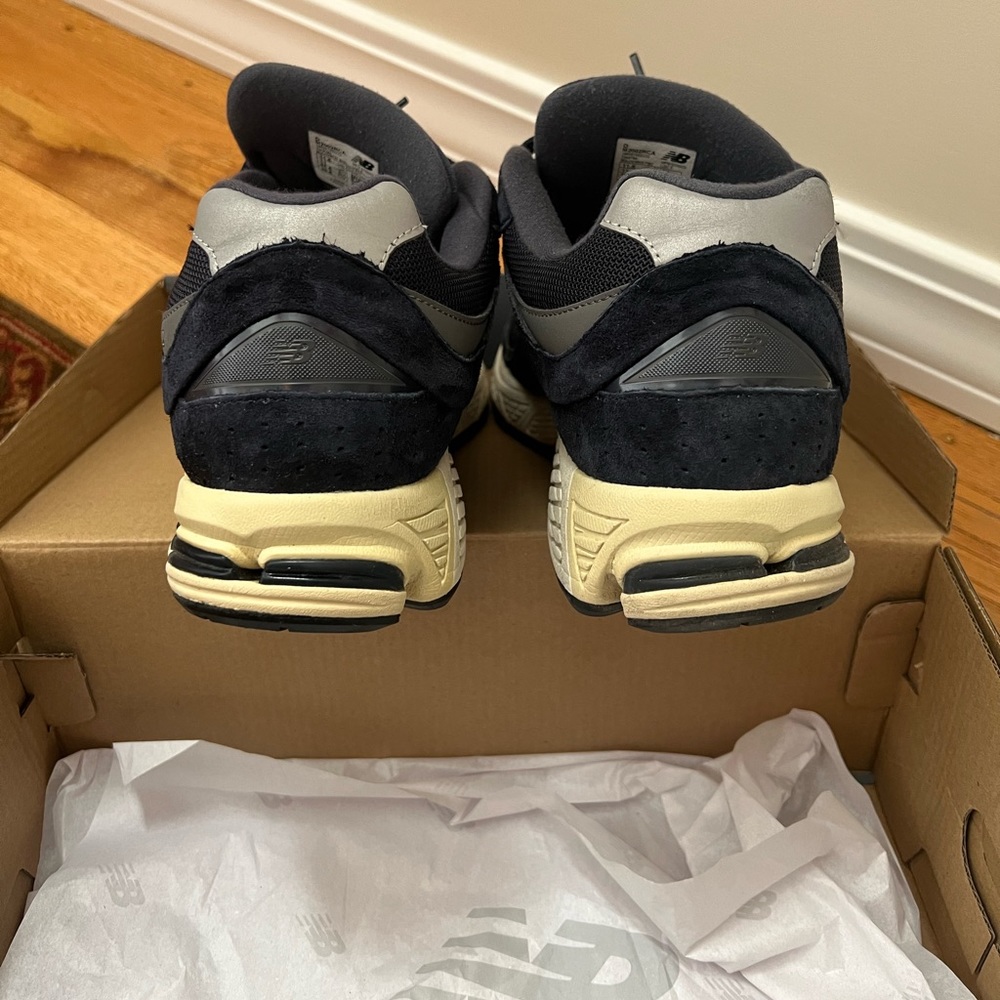 New Balance 2002 R - Picture 5 of 6